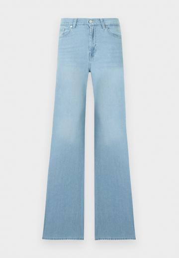 Свободные джинсы