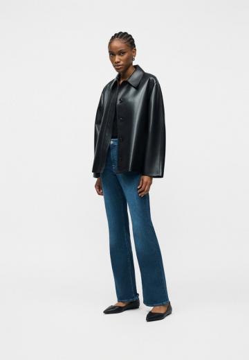 Клешеные джинсы