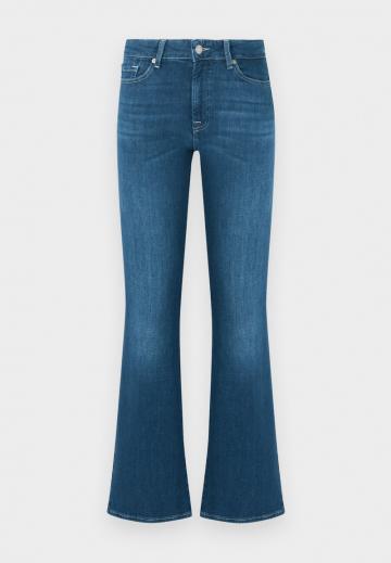 Клешеные джинсы