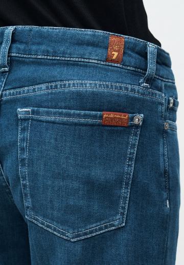 Клешеные джинсы