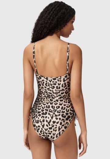 Слитный купальник