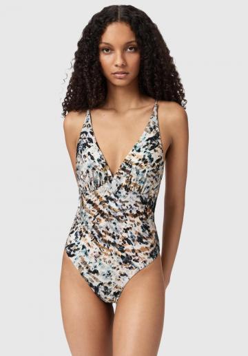 Слитный купальник