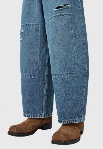 Свободные джинсы