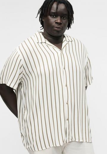 Рубашка с коротким рукавом