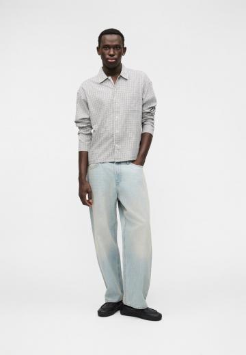 Свободные джинсы