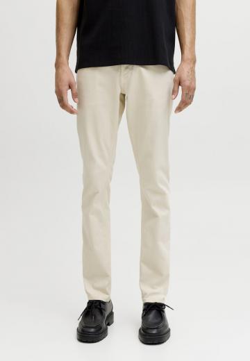 Узкие джинсы