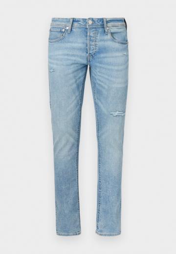 Узкие джинсы