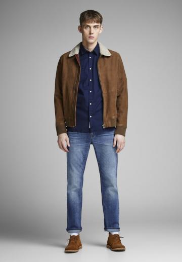 Узкие джинсы