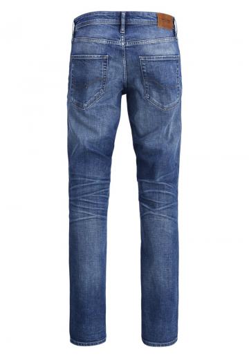 Узкие джинсы