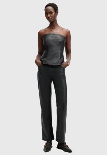 Топ без бретелек