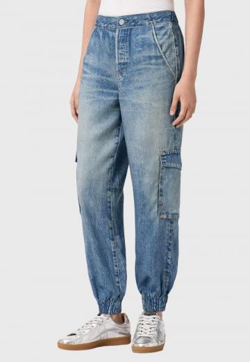 Брюки с накладными карманами