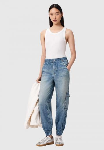 Брюки с накладными карманами