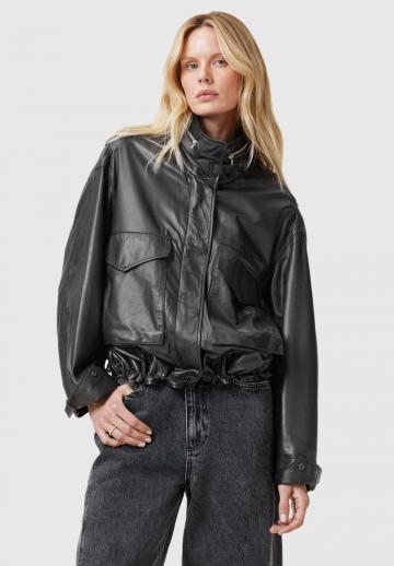 Кожаная куртка