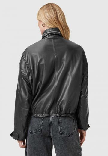Кожаная куртка