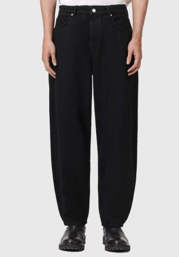 Свободные джинсы