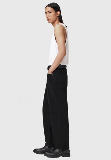 Свободные джинсы