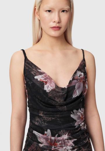 Платье футляр