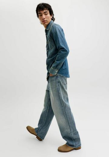 Свободные джинсы