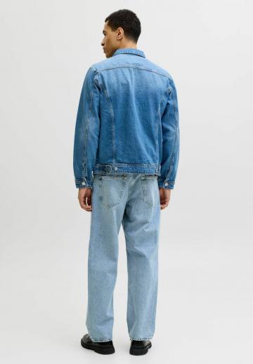 Свободные джинсы