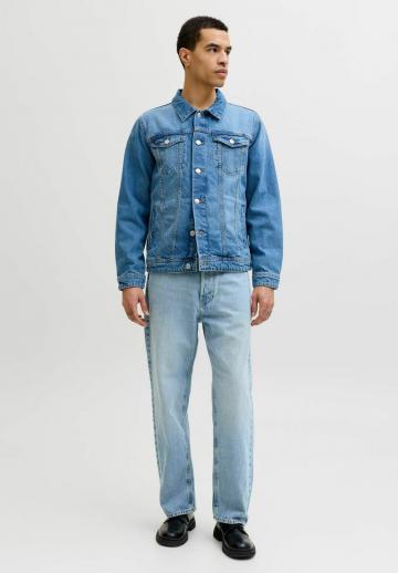 Свободные джинсы