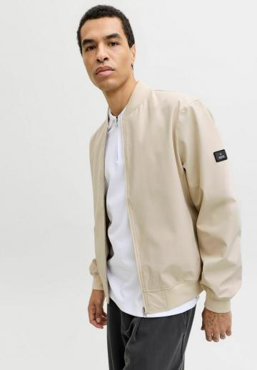 Куртка бомбер