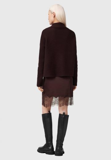 Вязаное платье