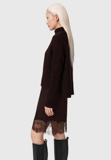 Вязаное платье