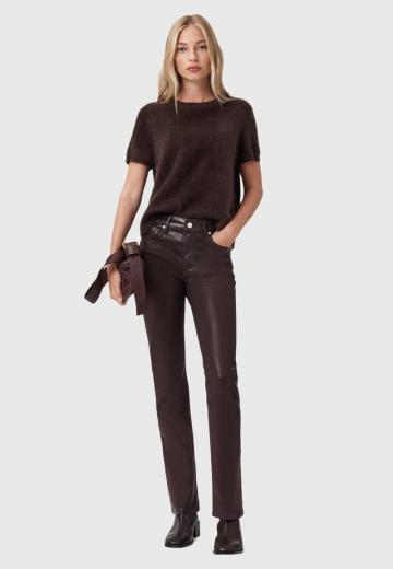 Прямые джинсы