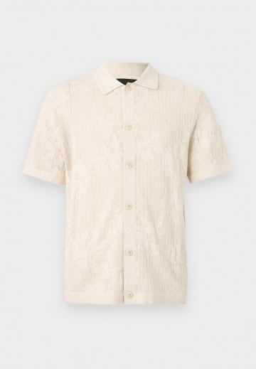 Рубашка с коротким рукавом