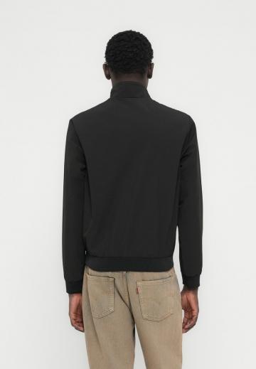 Куртка бомбер