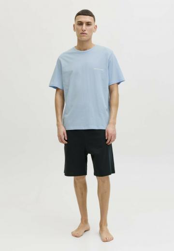 Пижама с шортами