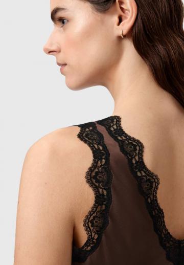 Кружевная блузка