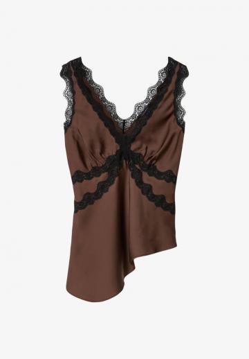 Кружевная блузка