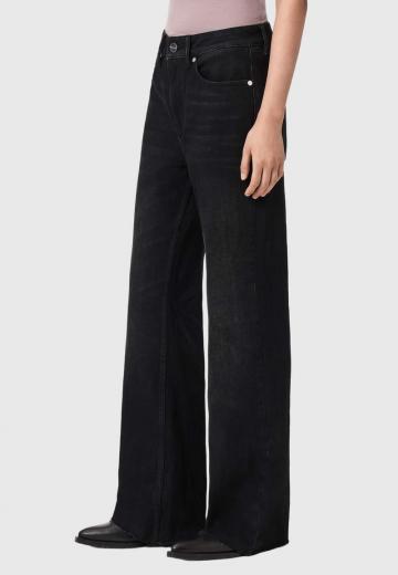 Клешеные брюки