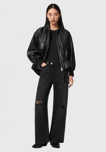 Прямые джинсы