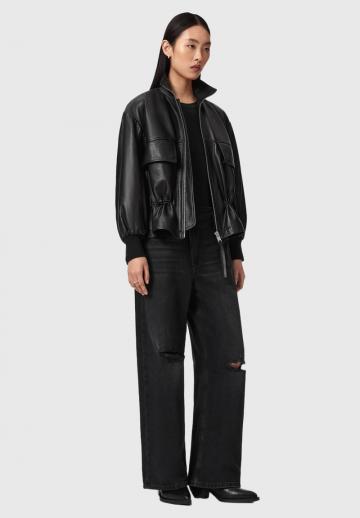 Прямые джинсы