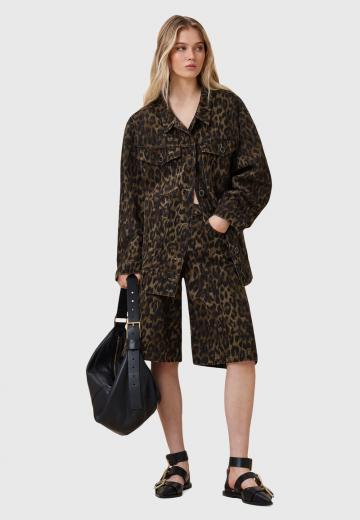 Короткое пальто