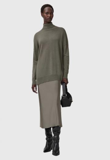 Вязаное платье