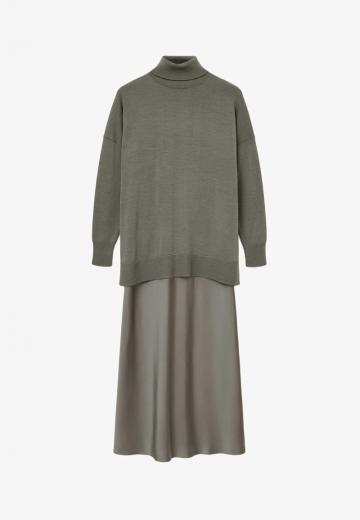 Вязаное платье