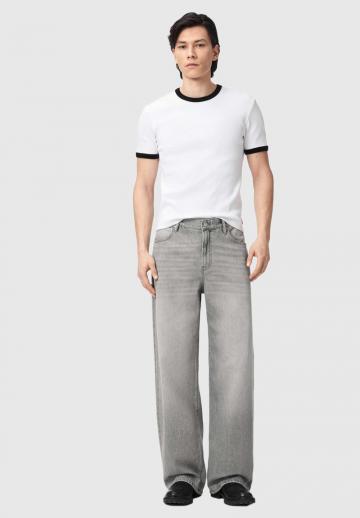 Прямые джинсы