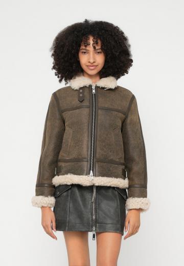 Кожаная куртка