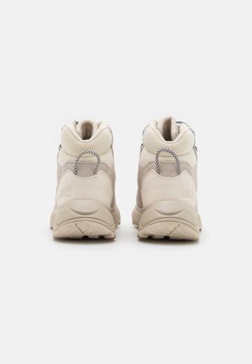 Походные сапоги