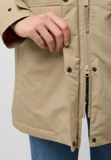 Спортивная куртка