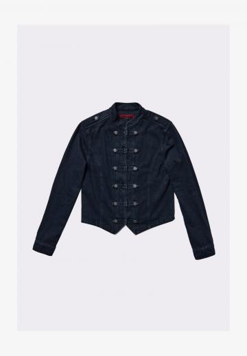 Джинсовая куртка