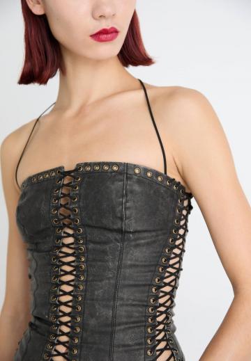 Топ на бретельках