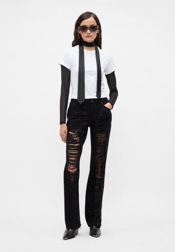 Прямые джинсы