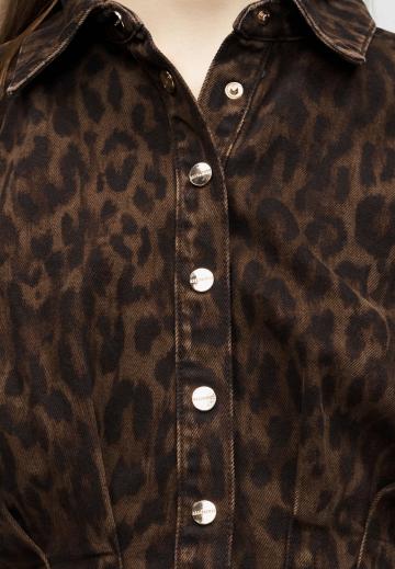 Джинсовая куртка