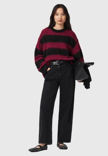Пуловер в полоску