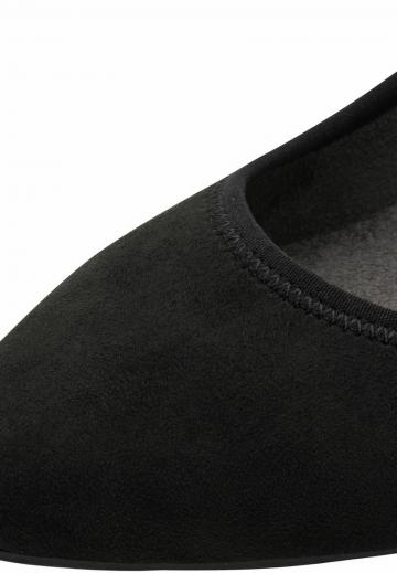 Туфли с высоким носом