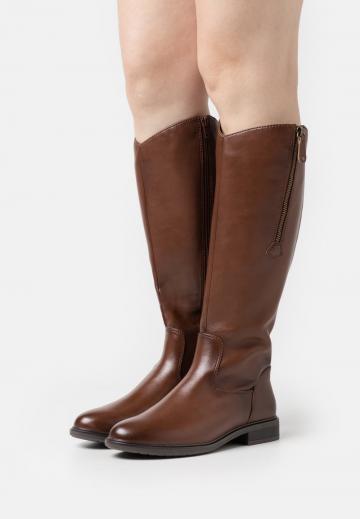 Широкие сапоги